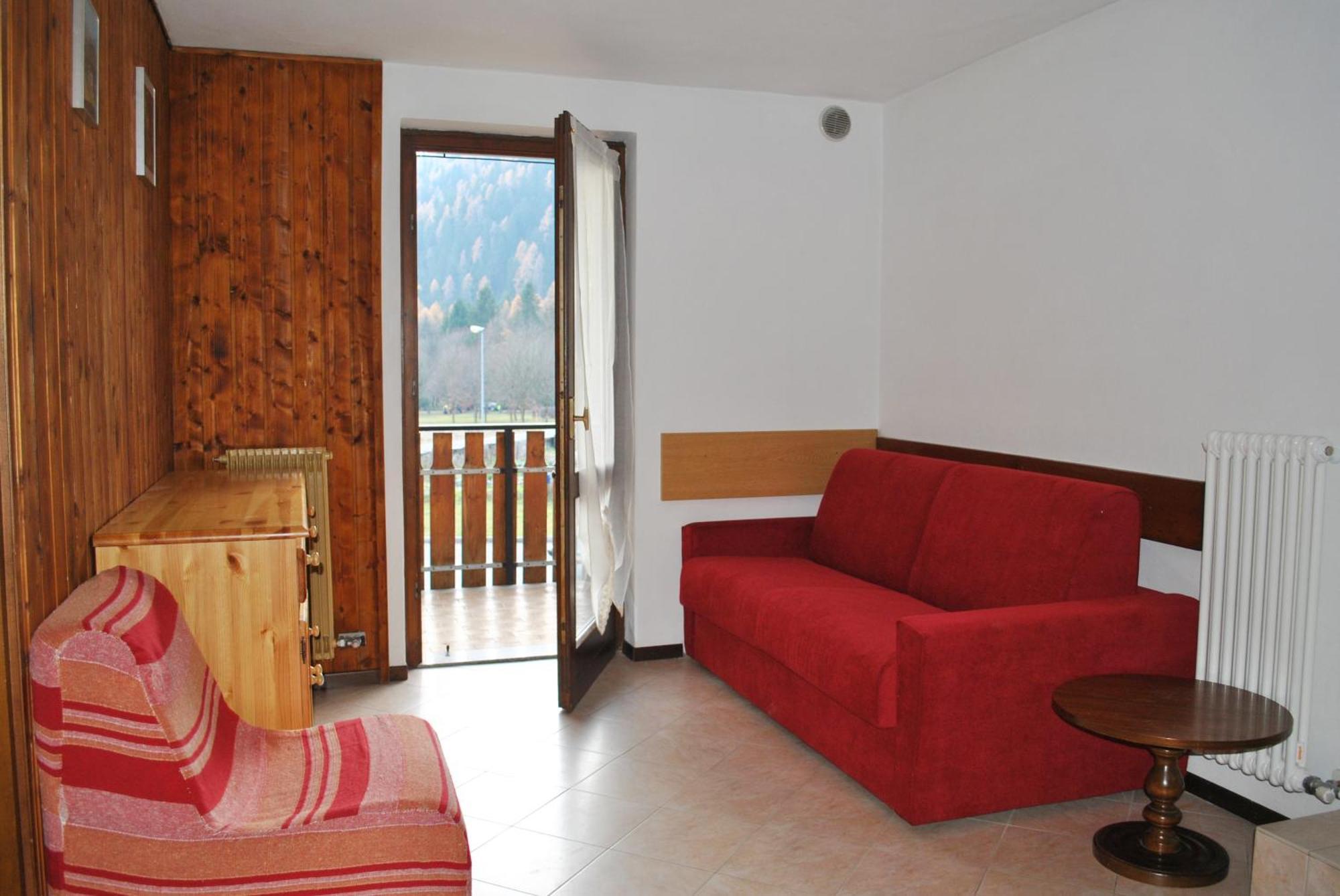 La Pineta - Appartamenti In Villetta Pinzolo Exterior foto
