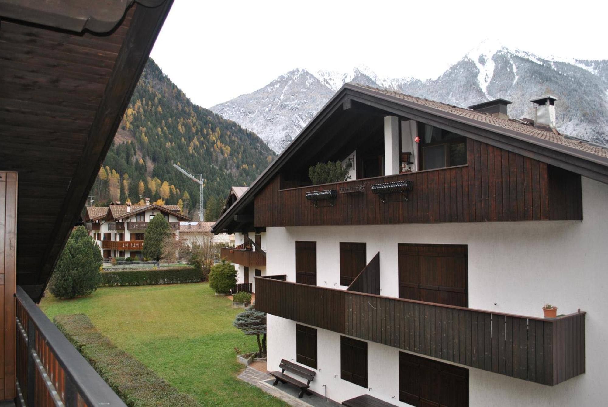 La Pineta - Appartamenti In Villetta Pinzolo Exterior foto